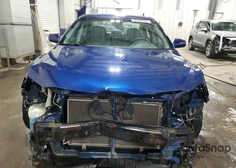 2011 Toyota Camry Base z USA, uszkodzony, nr VIN 4T4BF3EK3BR110993